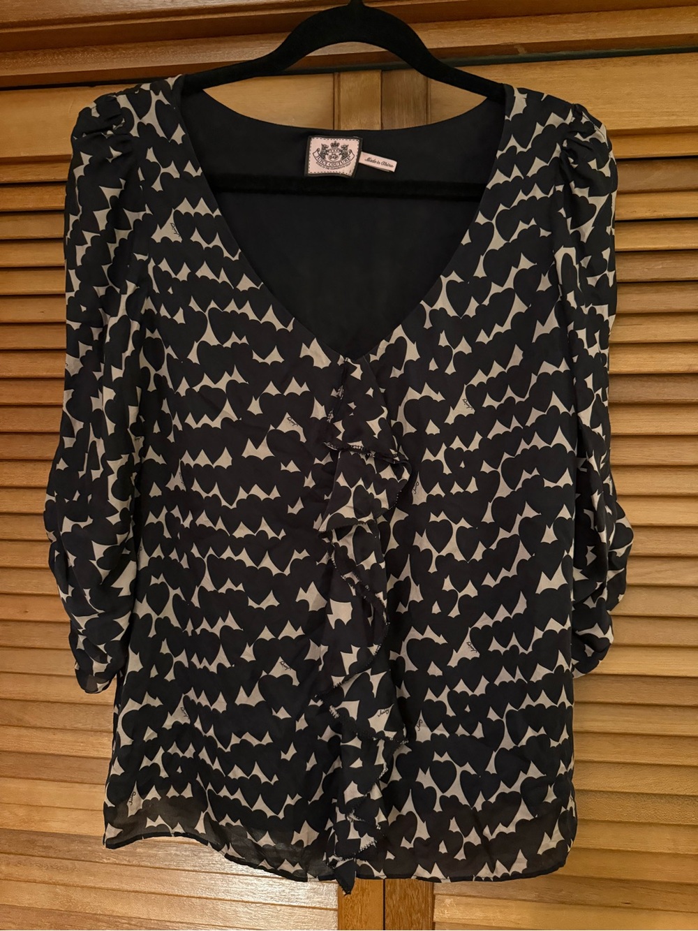 Juicy Couture Silk Heart Printed Ruffle Front Women's Blouse
